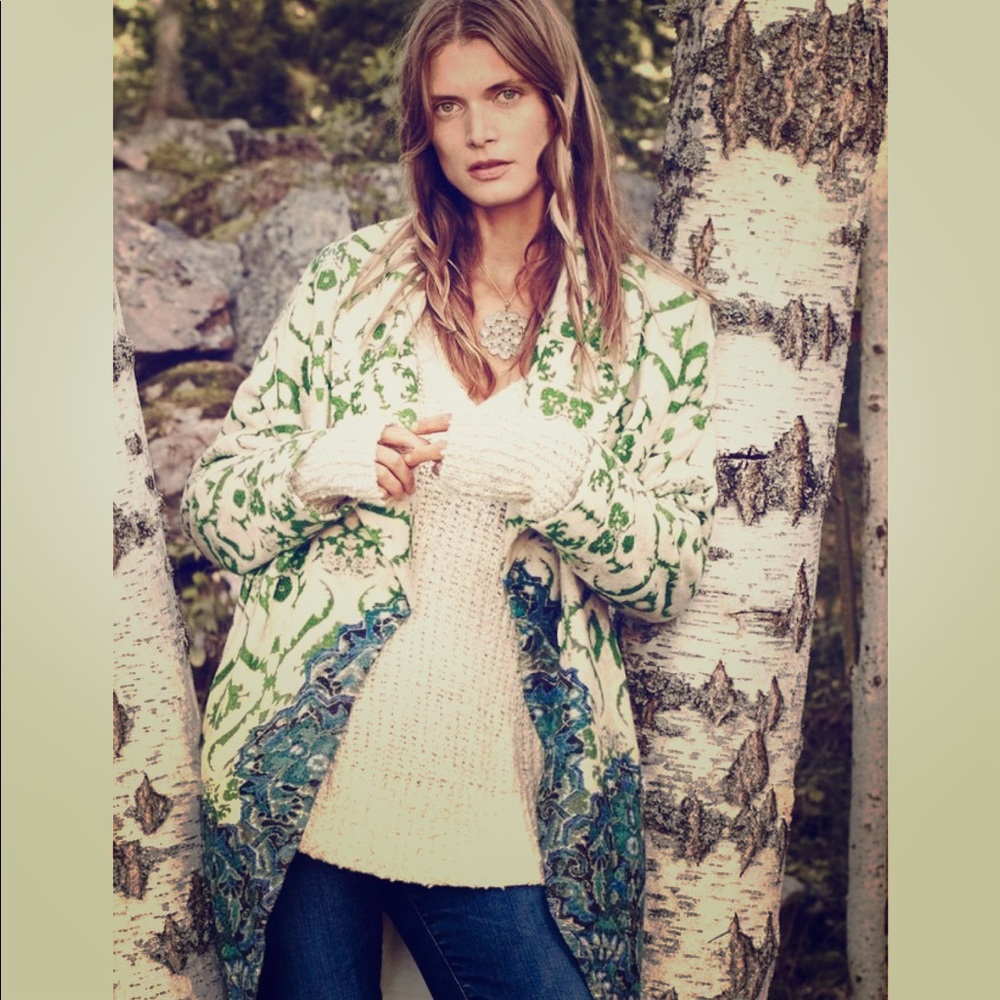 Moth Sugar Pine Sweatercoat